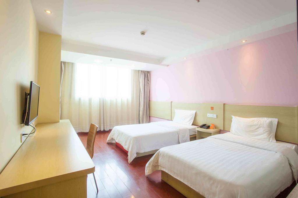 7Days Inn Guangzhou Gangding Longkou XI Road Værelse billede